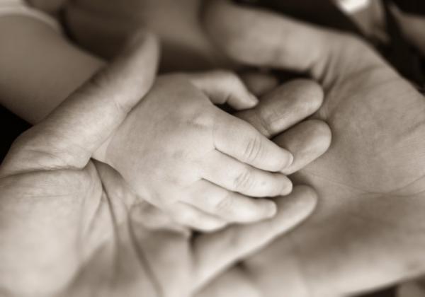 Adoption de l'enfant du conjoint : la mère peut-elle revenir sur son consentement ?